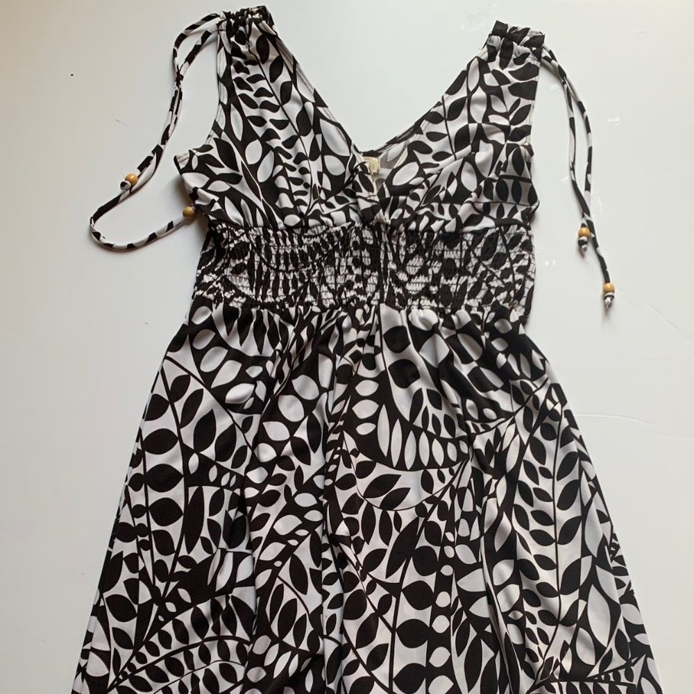 Speechless Brown/White Deep V Summer Dress